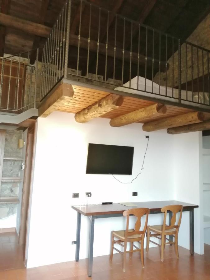 Gasthaus Cascina Belvedi Clanezzo Exterior foto