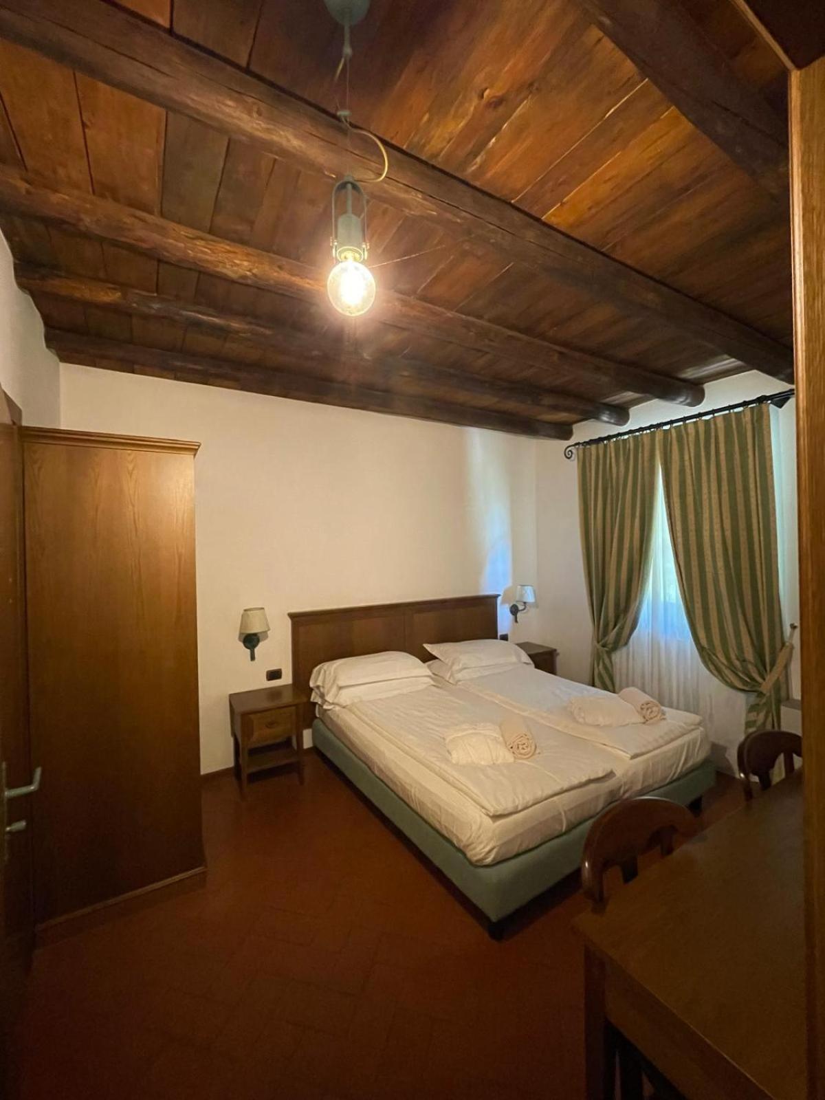 Gasthaus Cascina Belvedi Clanezzo Exterior foto