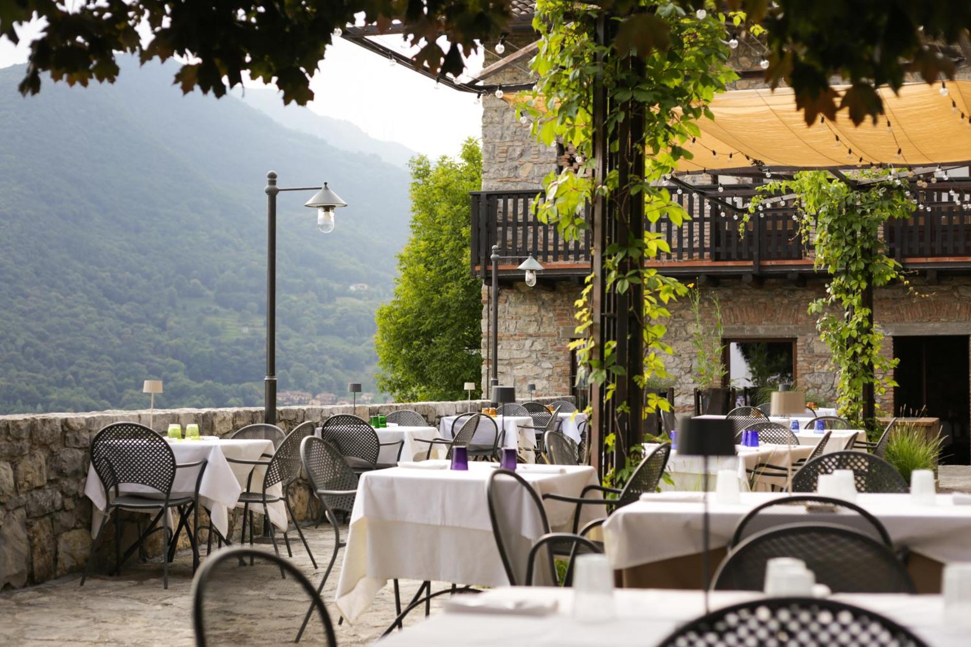 Gasthaus Cascina Belvedi Clanezzo Exterior foto